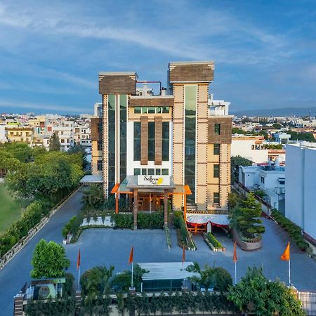 Hotel Saffron Leaf Dehradun Zewnętrze zdjęcie